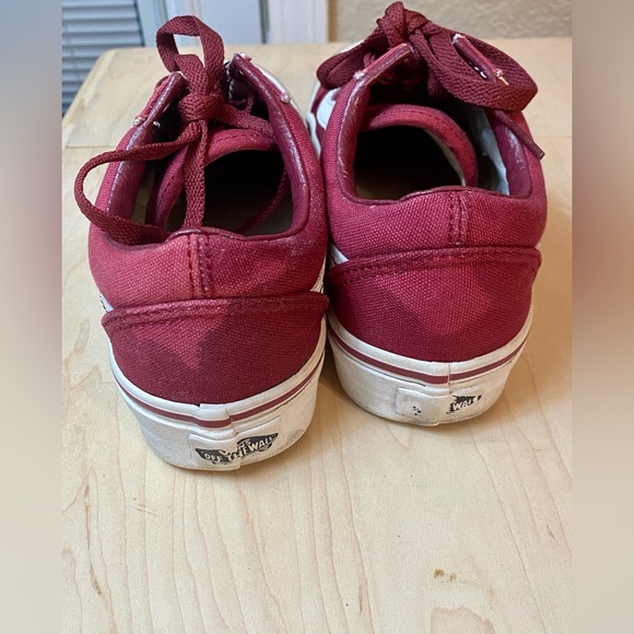 Vans - Picture 3 of 3